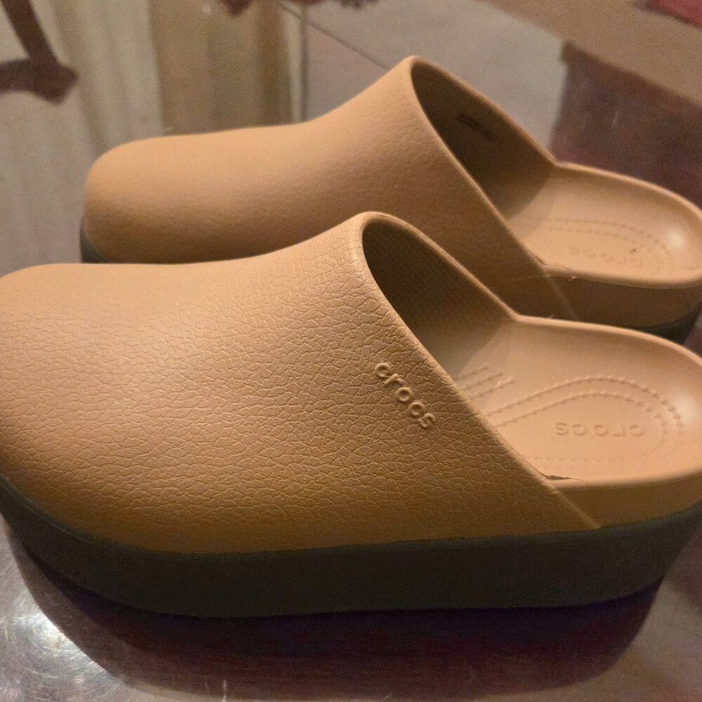 Crocs Women's Dylan Sepia Platform Clogs Slides Brown Relaxed Comfort Shoes Sz 9